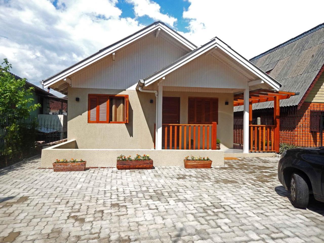 Apartamento Flats Ouro Gramado Localizado A 900 Metros Da Entrada Do Centro De Gramado Exterior foto